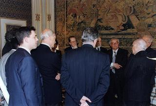 Incontro del Presidente della Repubblica Oscar Luigi Scalfaro con Giorgio Renzi, sindaco di Bibbiena, con il Consiglio di amministrazione dell'Accademia di Bibbiena
