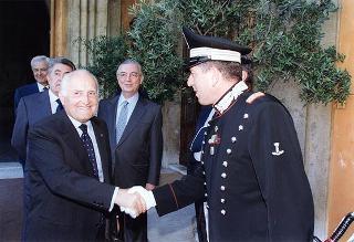 Omaggio dei Corazzieri al Presidente della Repubblica in occasione dell'anniversario del V anno di Presidenza