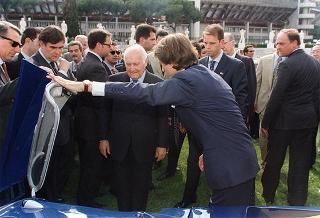 Intervento del Presidente della Repubblica all'apertura delle manifestazioni celebrative de "I 50 anni della Ferrari". Roma, Stadio dei Marmi
