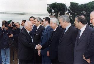 Roma, Altare della Patria: deposizione di una corona d'alloro da parte del Presidente della Repubblica in occasione della Festa Nazionale della Repubblica