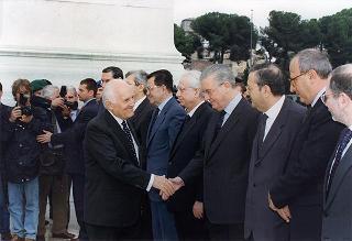 Roma, Altare della Patria: deposizione di una corona d'alloro da parte del Presidente della Repubblica in occasione della Festa Nazionale della Repubblica