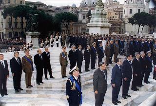 Roma, Altare della Patria: deposizione di una corona d'alloro da parte del Presidente della Repubblica in occasione della Festa Nazionale della Repubblica