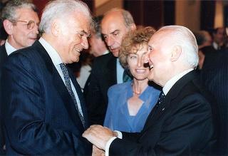 Roma, Teatro dell'Opera: intervento del Presidente della Repubblica al Concerto dell'Orchestra Sinfonica Nazionale della RAI, diretta dal Maestro Giuseppe Sinopoli, in occasione della Festa Nazionale della Repubblica