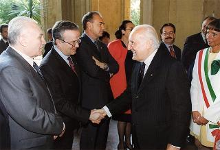 Alessandria: visita del Presidente della Repubblica in occasione della cerimonia di consegna della Medaglia d'Oro al Valor Militare al Gonfalone della Provincia