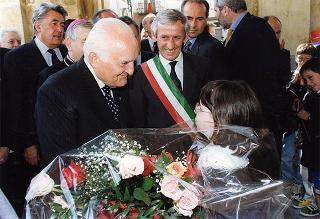 Alessandria: visita del Presidente della Repubblica in occasione della cerimonia di consegna della Medaglia d'Oro al Valor Militare al Gonfalone della Provincia