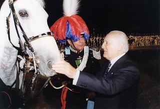 Roma, Piazza di Siena: intervento del Presidente della Repubblica alla celebrazione del 183° anniversario di fondazione dell'Arma dei Carabinieri
