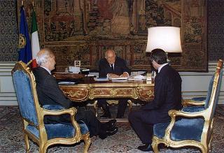 Giovanni Pepi, condirettore de "Il Giornale di Sicilia", per presentare il volume Cronaca in classe