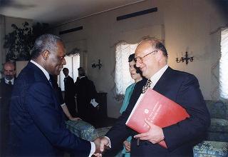 Incontro e successiva colazione con il Presidente della Repubblica dell'Angola Josè Edoardo Dos Santos