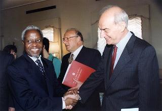 Incontro e successiva colazione con il Presidente della Repubblica dell'Angola Josè Edoardo Dos Santos