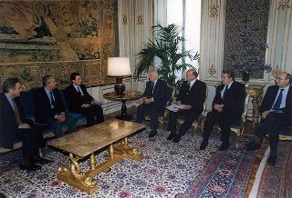 Il Presidente della Repubblica Oscar Luigi Scalfaro riceve una delegazione dell'Associazione parlamentare d'amicizia Italia-Ucraina