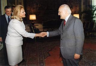 Il Presidente della Repubblica Oscar Luigi Scalfaro riceve la visita della dott.ssa Francesca Zannotti, nuovo componente del CSM