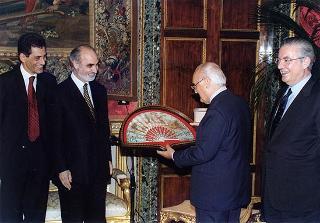 Il Presidente della Repubblica Oscar Luigi Scalfaro riceve in udienza Enzo Iacopino, presidente dell'Associazione della stampa parlamentare, con una delegazione