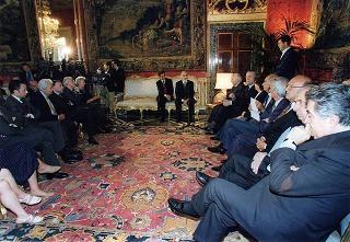 Il Presidente della Repubblica Oscar Luigi Scalfaro riceve in udienza Enzo Iacopino, presidente dell'Associazione della stampa parlamentare, con una delegazione