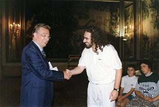 Incontro del consigliere Messina con l'Associazione nazionale volontari lotta contro i tumori