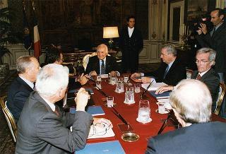 Dott. Carlo Azeglio Ciampi, on. prof. Vincenzo Visco, dott. Enrico Micheli e il Vice Presidente del Consiglio on. Walter Veltroni
