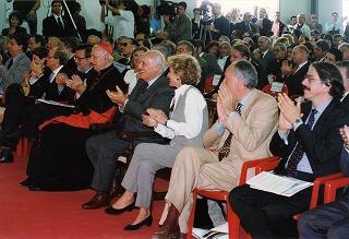 Amelia (Terni): visita del Presidente della Repubblica alla Comunità Incontro, per il 16° Convegno annuale della Comunità