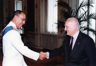 Amm. sq. Mario Angeli, presidente del Consiglio Superiore delle Forze Armate: visita di congedo