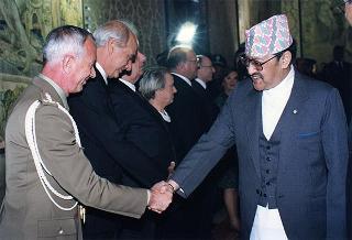 Incontro del Presidente della Repubblica con S. M. il Re del Nepal Birendra Bir Bikram Shah dev, accompagnato dalla Regina Aishwarya Rajya Laxmi Devi Shah