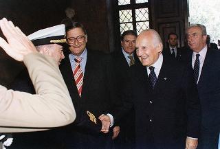Roma: intervento del Presidente della Repubblica all'inaugurazione della XLIX Sessione dell'Istituto Alti Studi per la Difesa e del 4° Corso dell'Istituto Superiore di Stato Maggiore Interforze