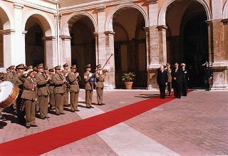 Roma: intervento del Presidente della Repubblica all'inaugurazione della XLIX Sessione dell'Istituto Alti Studi per la Difesa e del 4° Corso dell'Istituto Superiore di Stato Maggiore Interforze