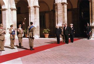 Roma: intervento del Presidente della Repubblica all'inaugurazione della XLIX Sessione dell'Istituto Alti Studi per la Difesa e del 4° Corso dell'Istituto Superiore di Stato Maggiore Interforze