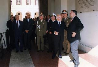 Roma: intervento del Presidente della Repubblica all'inaugurazione della XLIX Sessione dell'Istituto Alti Studi per la Difesa e del 4° Corso dell'Istituto Superiore di Stato Maggiore Interforze