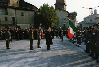 Giaveno (Torino): consegna della Medaglia d'Argento al Valor Militare al Gonfalone del Comune di Giaveno per attività partigiana in collaborazione con le popolazioni della Val Sangone