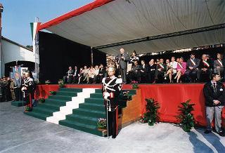 Giaveno (Torino): consegna della Medaglia d'Argento al Valor Militare al Gonfalone del Comune di Giaveno per attività partigiana in collaborazione con le popolazioni della Val Sangone