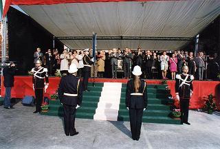 Giaveno (Torino): consegna della Medaglia d'Argento al Valor Militare al Gonfalone del Comune di Giaveno per attività partigiana in collaborazione con le popolazioni della Val Sangone