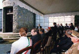 Forno di Coazze (Torino): deposizione di una corona d'alloro all'Ossario dei Caduti Partigiani e successivi interventi nell'ambito del Comune di Coazze