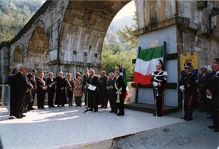 Gravere (Torino): scoprimento di una lapide commemorativa di un'azione partigiana al Ponte dell'Arnodera