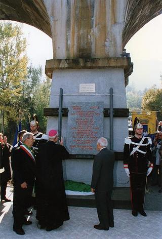 Gravere (Torino): scoprimento di una lapide commemorativa di un'azione partigiana al Ponte dell'Arnodera