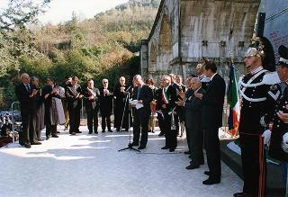 Gravere (Torino): scoprimento di una lapide commemorativa di un'azione partigiana al Ponte dell'Arnodera