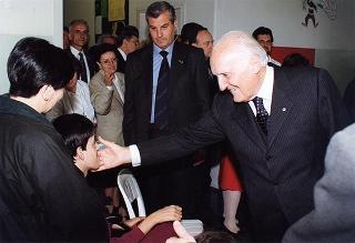 Milano: intervento del Presidente della Repubblica all'Istituto Sacra Famiglia di Cesano Boscone