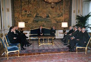 On. prof. Giuliano Amato, presidente dell'Autorità garante della concorrenza e del mercato, con i componenti l'Organo collegiale: visita di congedo
