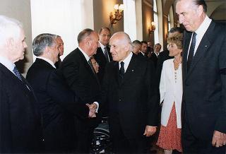 Cerimonia di consegna delle insegne di Cavaliere dell'Ordine "Al Merito del Lavoro" ai Cavalieri del Lavoro nominati il 2 giugno 1997