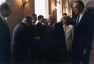 Cerimonia di consegna delle insegne di Cavaliere dell'Ordine "Al Merito del Lavoro" ai Cavalieri del Lavoro nominati il 2 giugno 1997