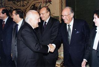 Cerimonia di consegna delle insegne di Cavaliere dell'Ordine "Al Merito del Lavoro" ai Cavalieri del Lavoro nominati il 2 giugno 1997