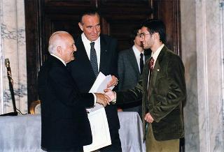 Cerimonia di consegna delle insegne di Cavaliere dell'Ordine "Al Merito del Lavoro" ai Cavalieri del Lavoro nominati il 2 giugno 1997