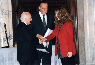 Cerimonia di consegna delle insegne di Cavaliere dell'Ordine "Al Merito del Lavoro" ai Cavalieri del Lavoro nominati il 2 giugno 1997