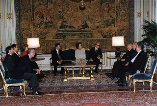 Cav. Lav. Carlo Alessi, i familiari e Giancarlo Stoppini