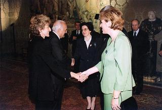Incontro e successiva colazione in onore del Presidente della Repubblica d'Albania e della signora Medjani