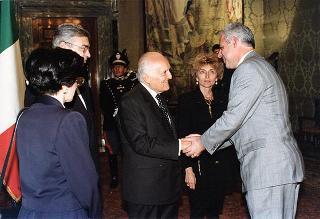Incontro e successiva colazione in onore del Presidente della Repubblica d'Albania e della signora Medjani