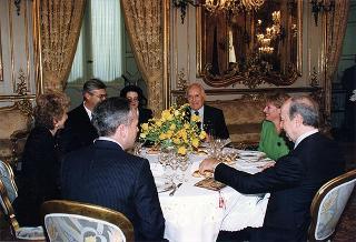 Incontro e successiva colazione in onore del Presidente della Repubblica d'Albania e della signora Medjani