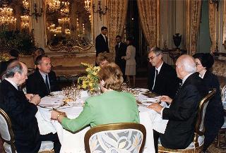 Incontro e successiva colazione in onore del Presidente della Repubblica d'Albania e della signora Medjani