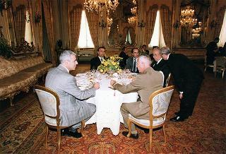 Incontro e successiva colazione in onore del Presidente della Repubblica d'Albania e della signora Medjani