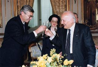 Incontro e successiva colazione in onore del Presidente della Repubblica d'Albania e della signora Medjani