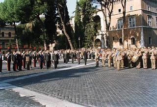 Roma, Piazza Venezia: deposizione di una corona d'alloro all'Altare della Patria, in occasione del Giorno dell'Unità nazionale