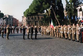 Roma, Piazza Venezia: deposizione di una corona d'alloro all'Altare della Patria, in occasione del Giorno dell'Unità nazionale