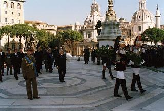 Roma, Piazza Venezia: deposizione di una corona d'alloro all'Altare della Patria, in occasione del Giorno dell'Unità nazionale